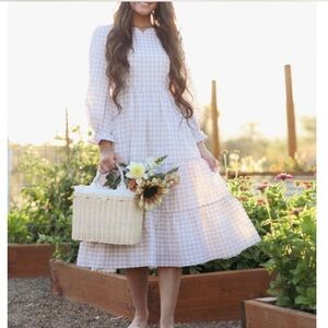 Dainty Jewells Sz. L Gingham Checkered Dress
